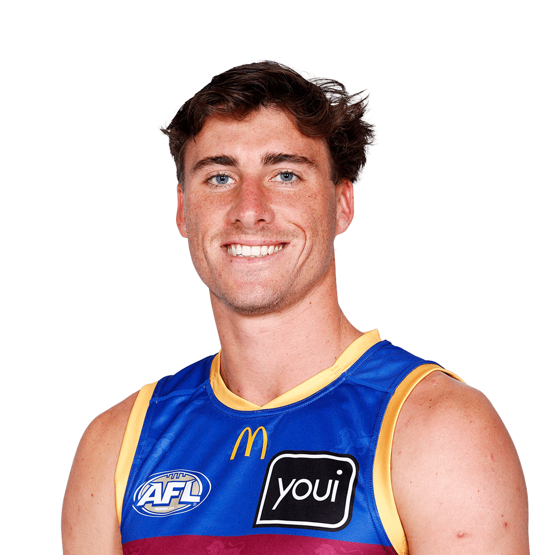 Noah Answerth headshot