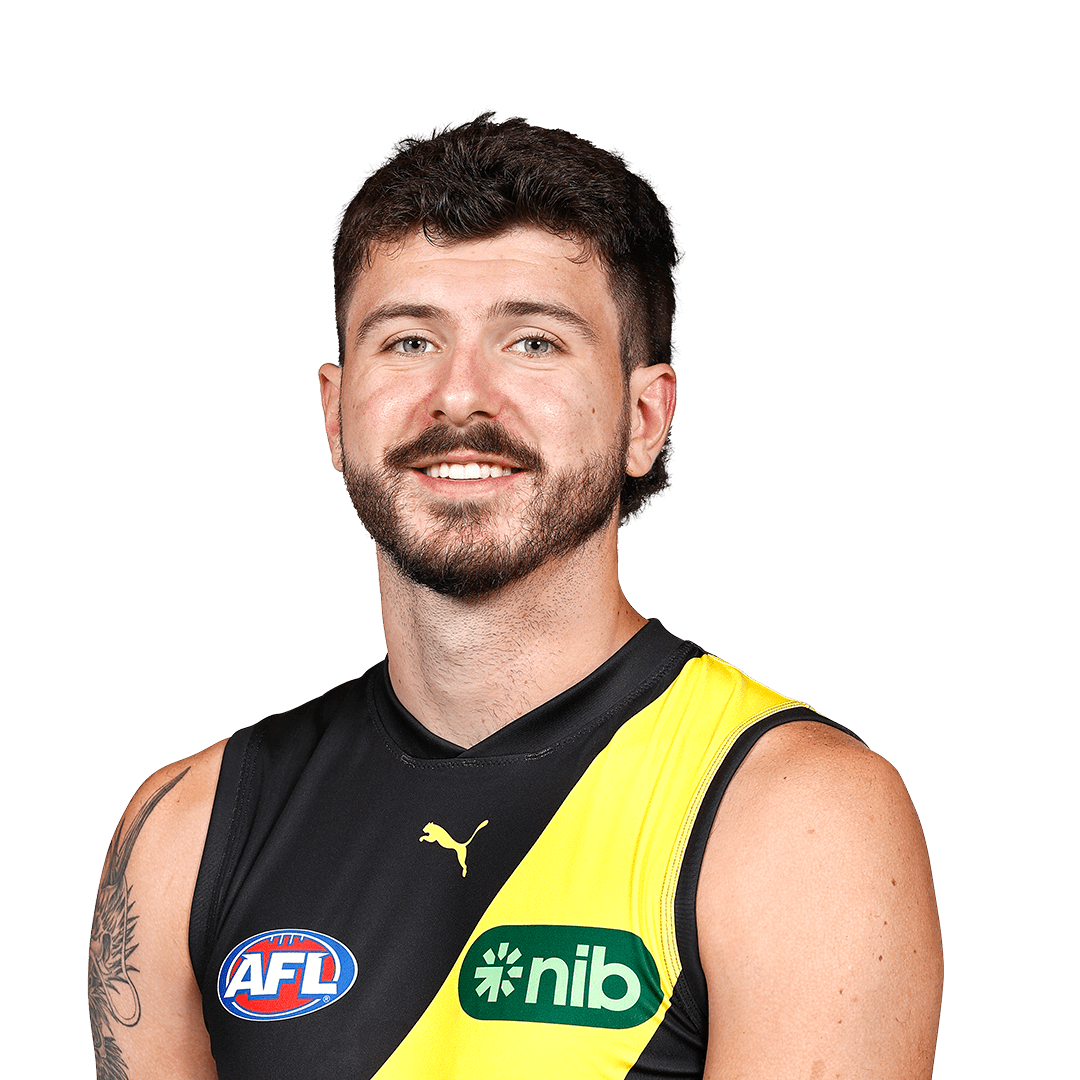 Oliver Hayes-Brown headshot